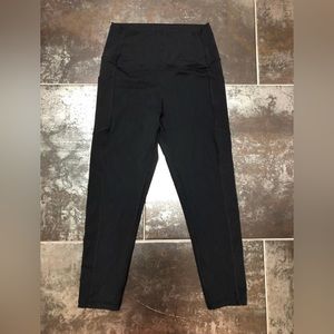 Zyia Active Women's Pocket Brilliant Hi-Rise Capri 20" Yoga Legging Black Size 4